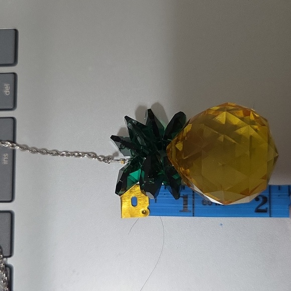 Pineapple Glass Suncatcher - Picture 2 of 3